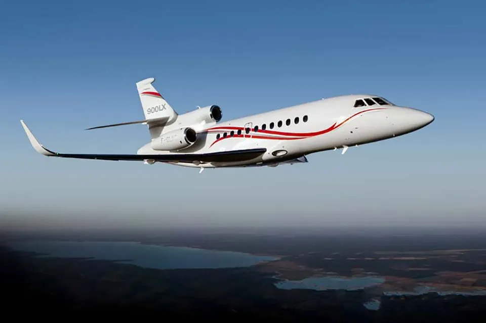 Dassault Falcon 900LX private jet charter
